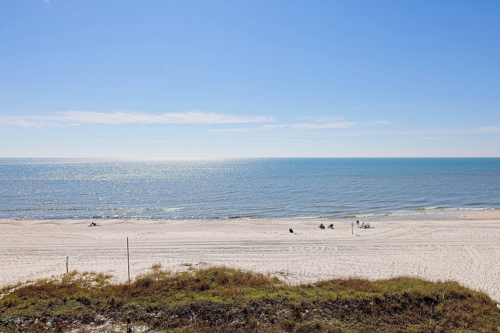 Emerald Key by Southern Vacation Rentals