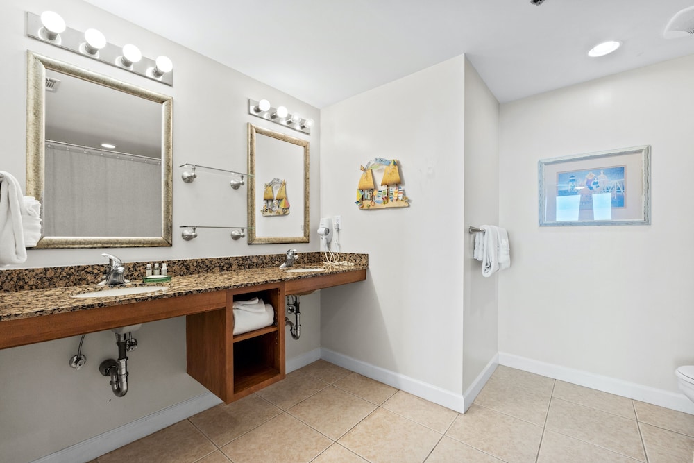 Splash Beach Resort by Panhandle Getaways