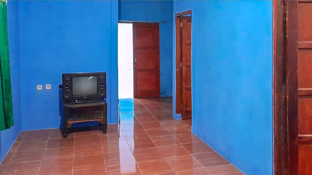 Villa Pondok Endah By Ruang Nyaman view 4