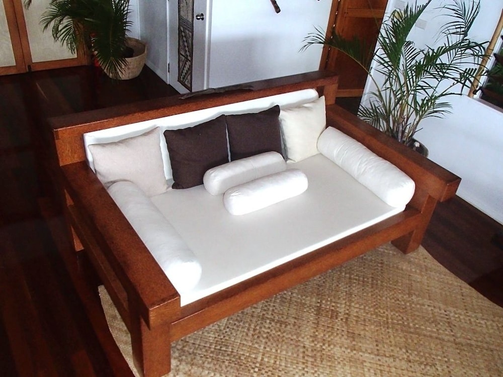 Naveria Heights Lodge-1
