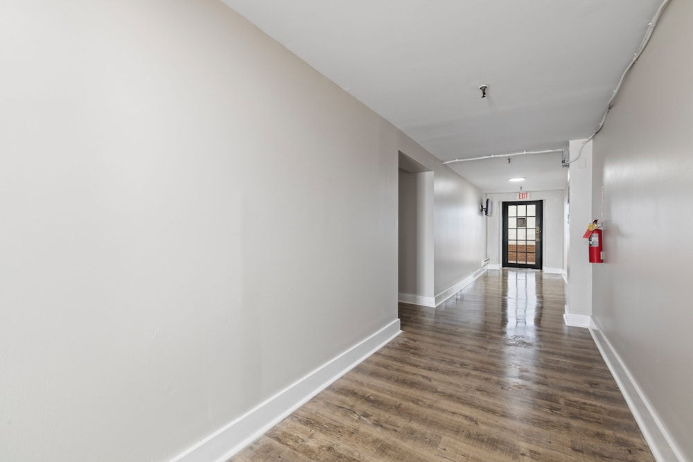 The Gallery Unit 301