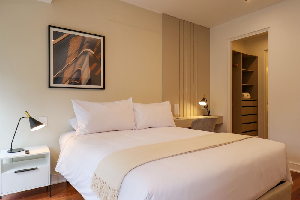 Cozy 2BR With Incredible Balcony in Miraflores