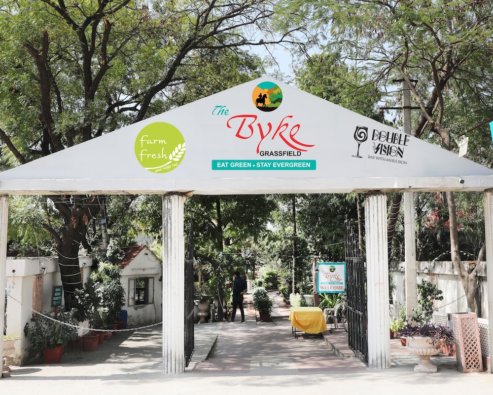 The Byke Grassfield Resort With Outdoor Pool, Shyam Nagar
