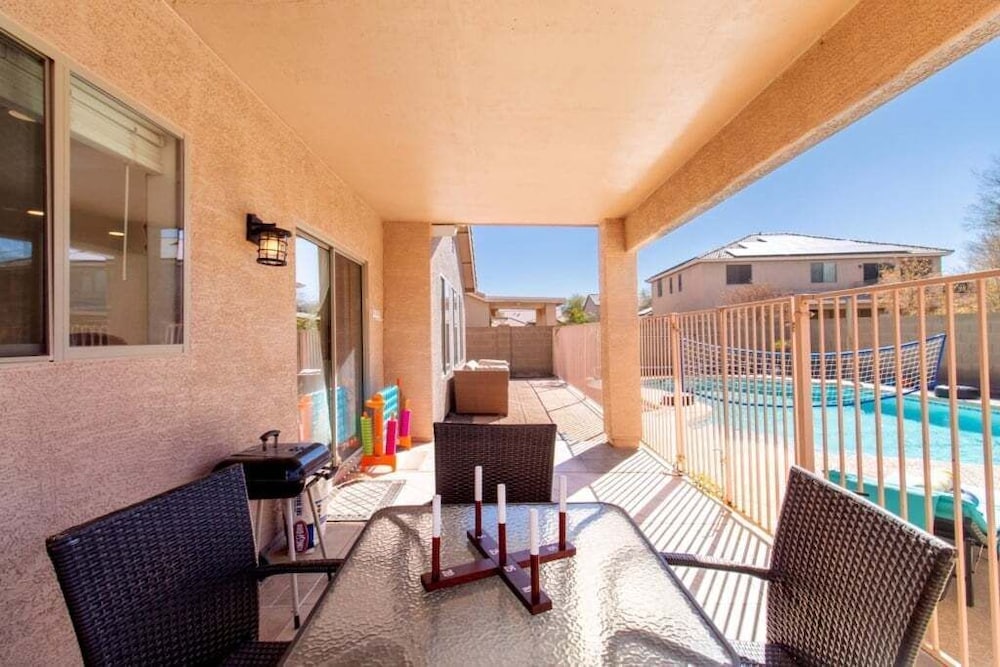 Casa Desert Willow - Stayshores 5 Bedroom Home