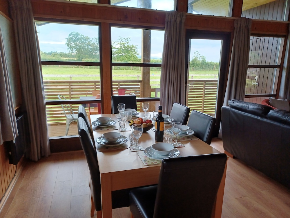 Green View Lodges
