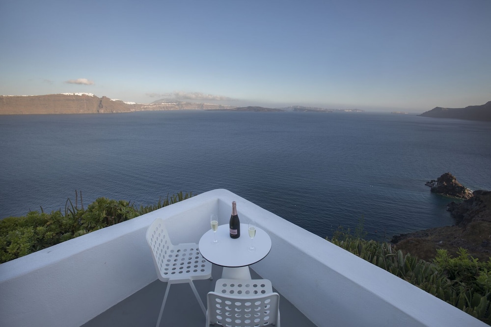 Helianthus Suites
