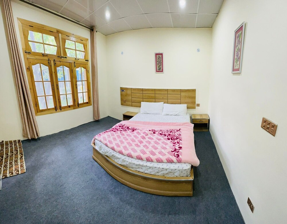 Hunza Cherry Guest House view 4