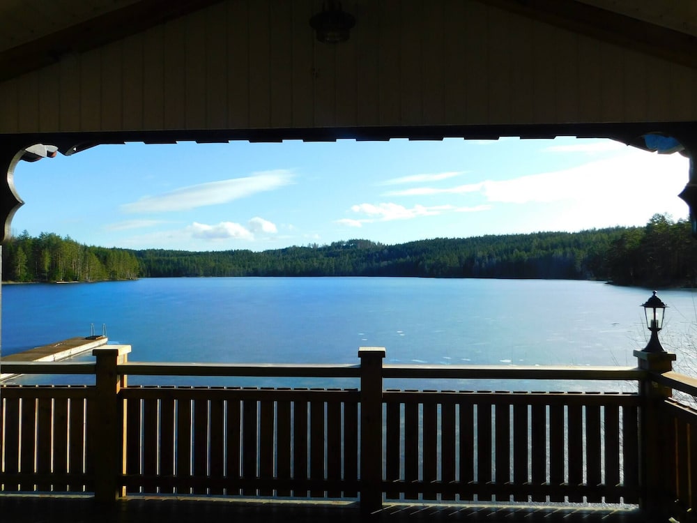 Lake View Cabin view 2