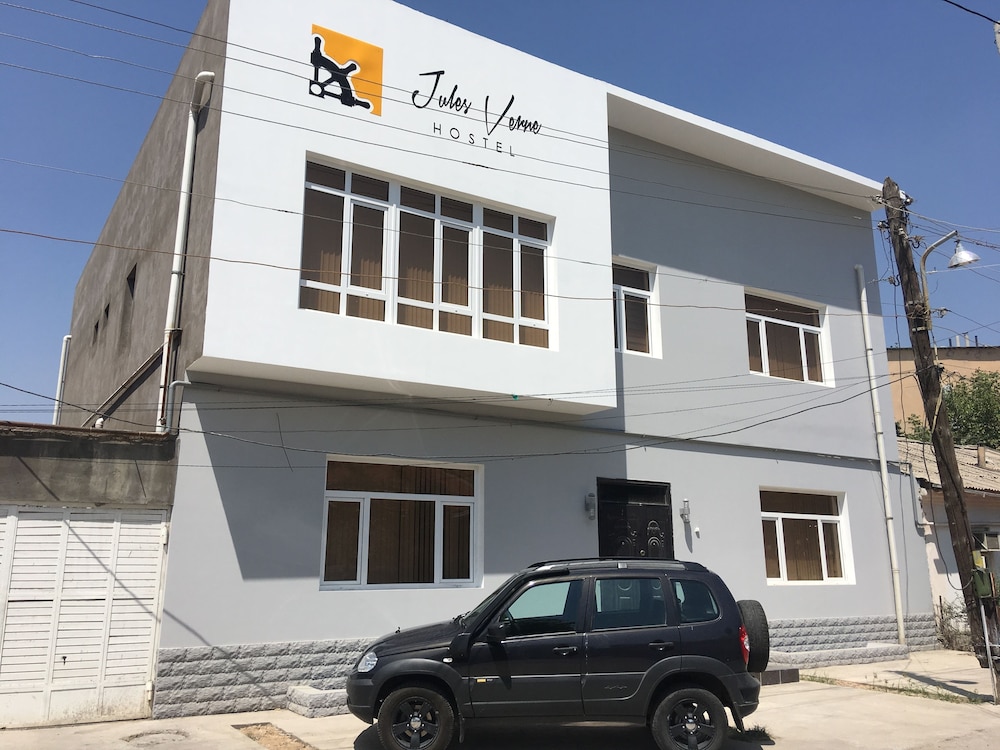 Jules Verne Hostel Tashkent