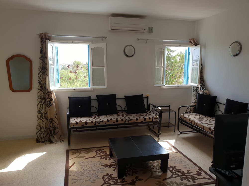 Hotel Menzel Rayen - Image 1