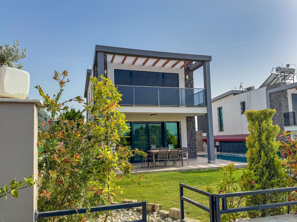 Villa Elit