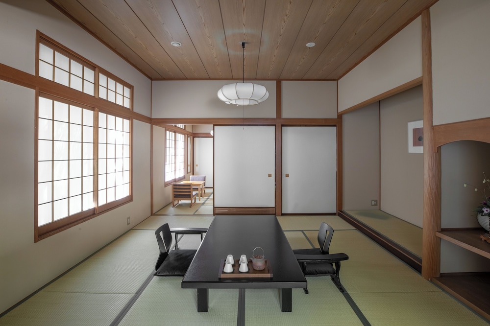Fuefukigawa Onsen Zabou