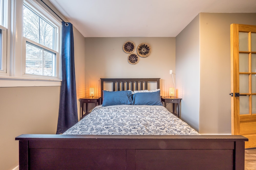 3 BR Cozy Chic Oasis