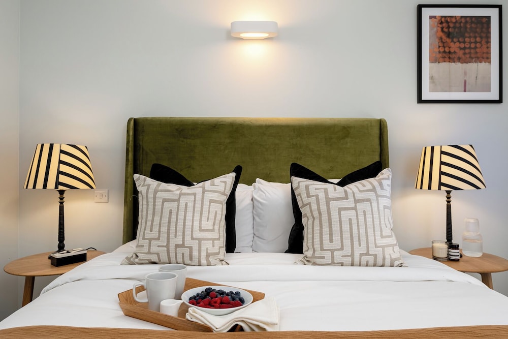 Your Apartment - Liverpool Street