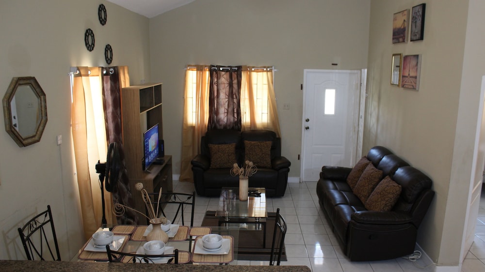 Your Holiday Home Caribbean Estates view 2