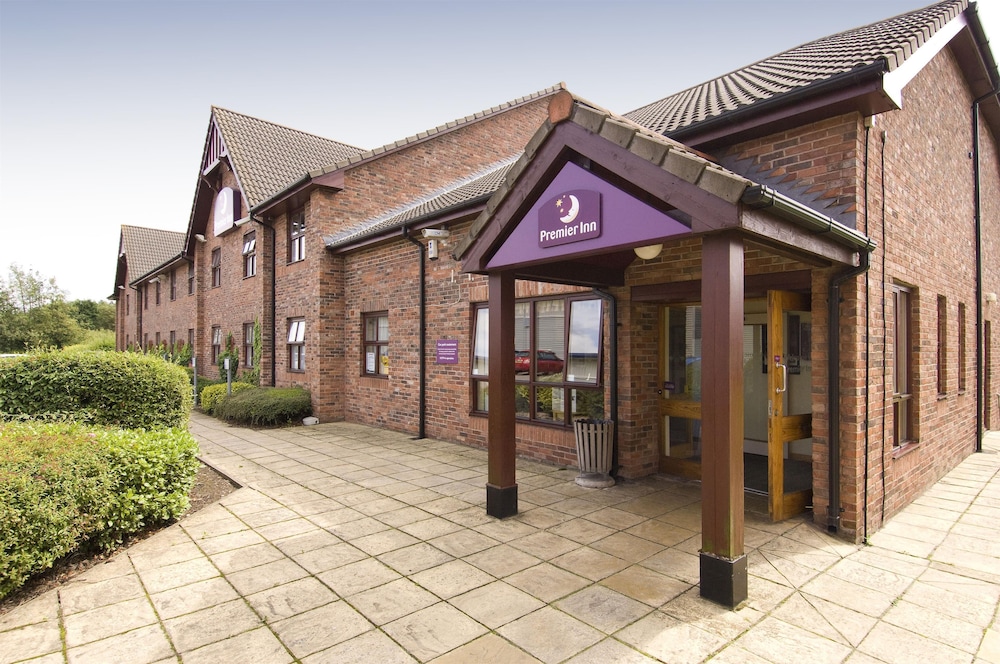 Premier Inn St. Helens South — photo 2