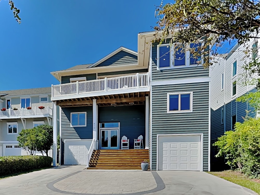 Shady Beaches by Topsail Realty