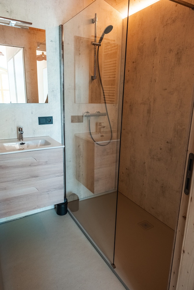 Holiday Home in Friesland With Greenhouse Charm
