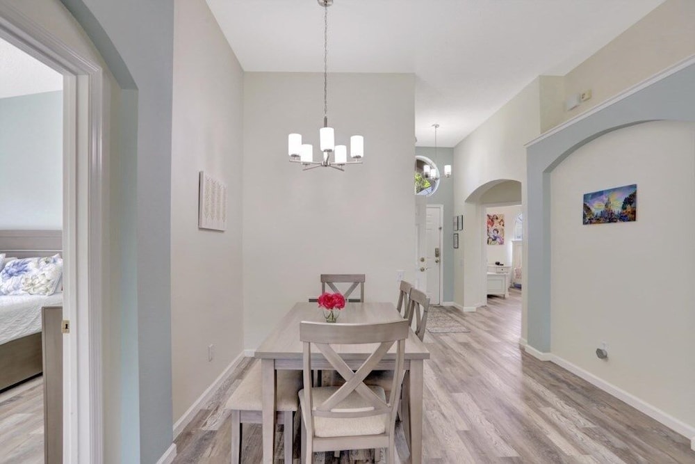 Luxury Windsor Palms Villa W/ Pool Near Disney! 4 Bedroom Villa
