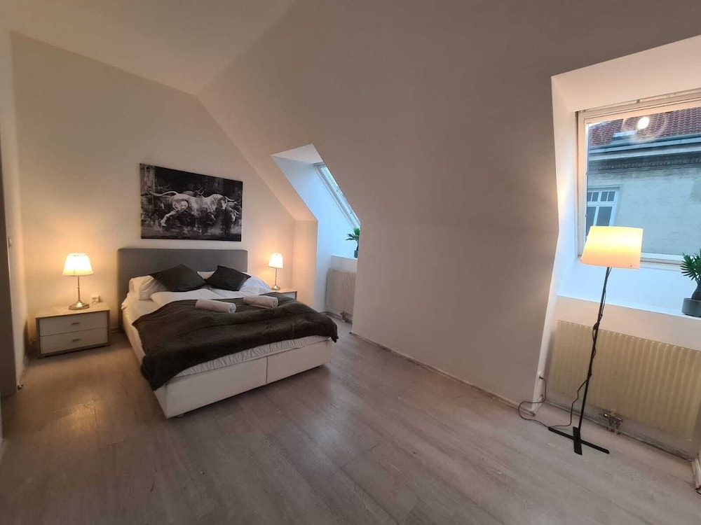 Cozy 3BR Apartment Perfect for Groups