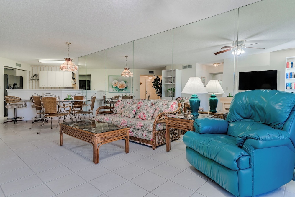 Vista Verde North 2-110 by Distinctive Beach Rentals