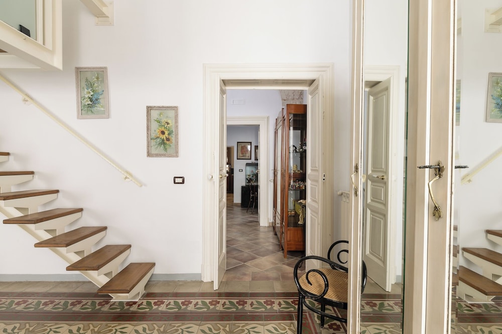 Appartamento Vintage con Balcone