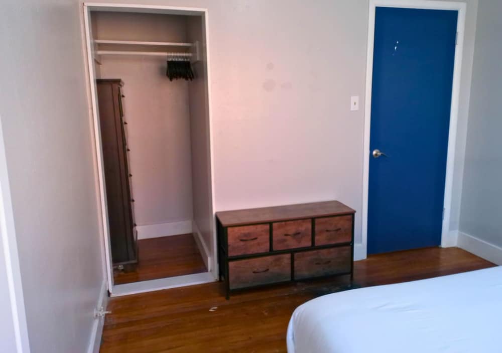 Cozy 3BR Retreat w Office