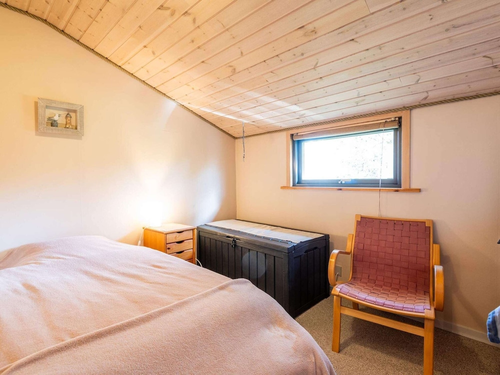 5 Person Holiday Home in Norre Nebel view 4