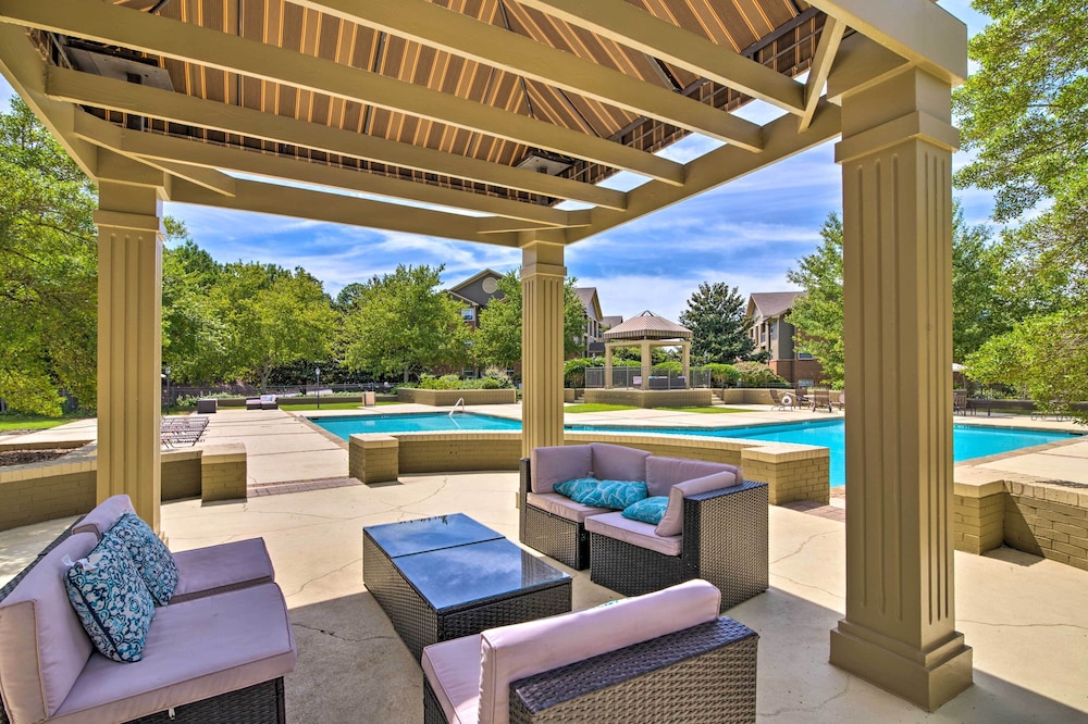 Oxford Vacations - Oxford Condo  1 Mi to Ole Miss  The Grove! - Property Image 12