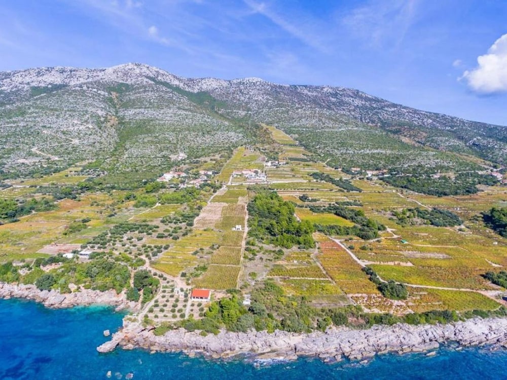 Villa Sea Edge - Three Bedroom Villa With Sea View view 4