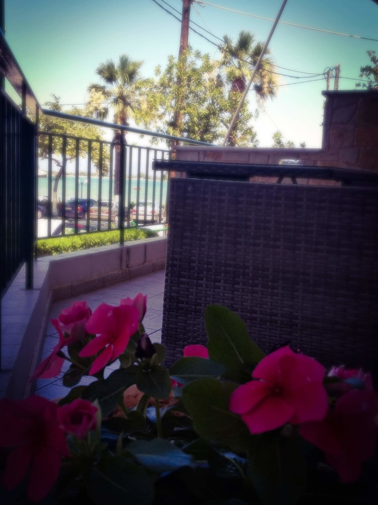 Lerna Rooms photo 5