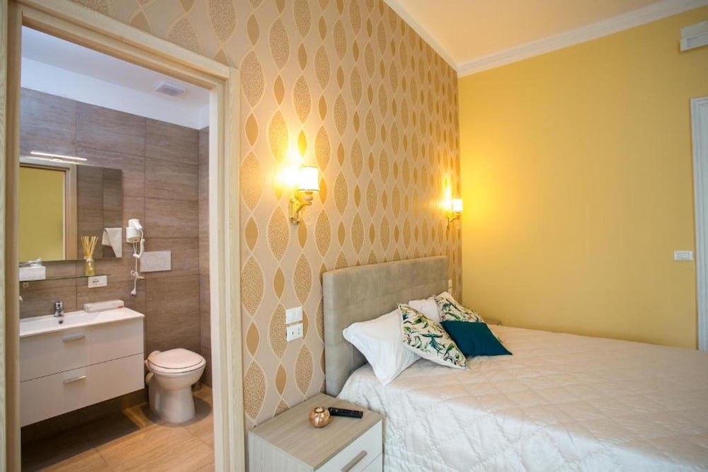 BQ House Castello Luxury Rooms