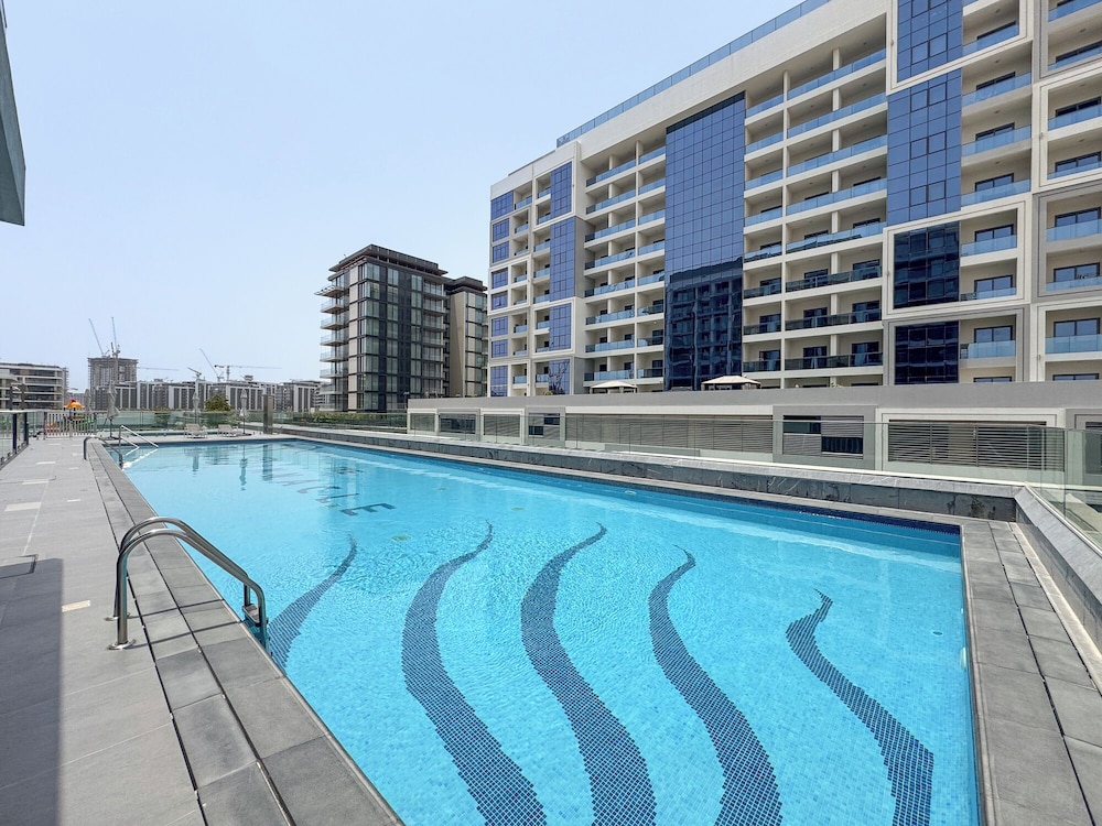 The Pinnacle near Dubai Hills Mall