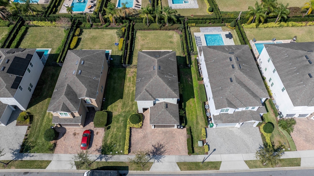 510 BS - 5BD Elegant Escape: Private Haven
