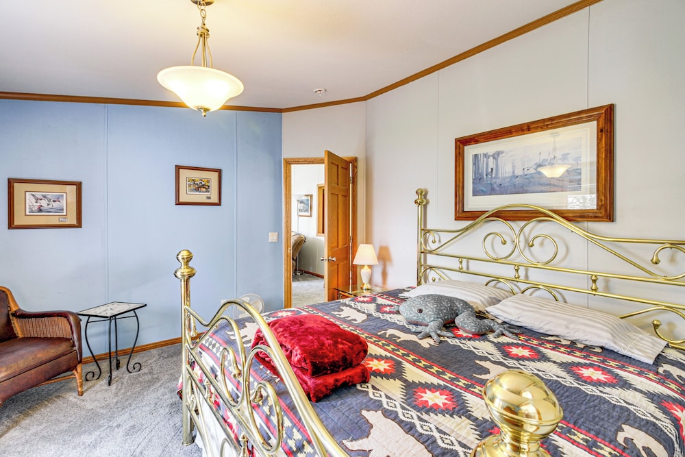 Waterfront Family Home w/ Yard on Portage Lake
