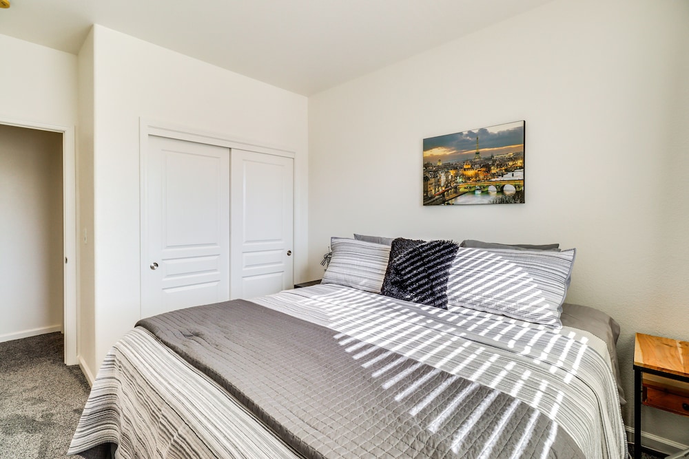 Sparks Home w/ Lake Access, 5 Mi to Downtown Reno! - Property Image 27
