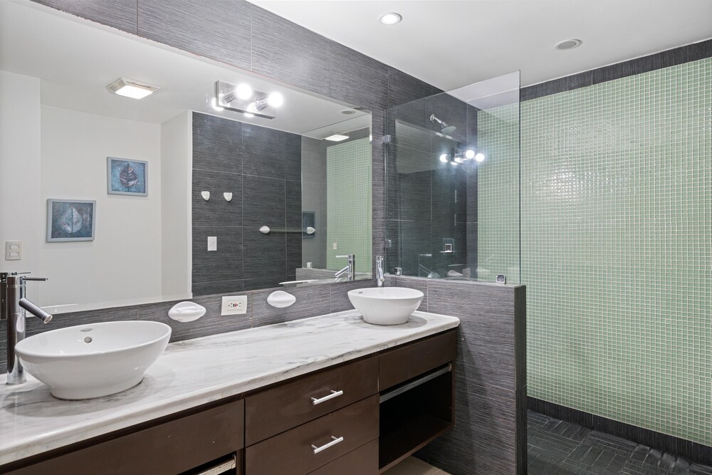 Ocean View, Luxury Penthouse at Diamonte del Sol 702N by RedAwning