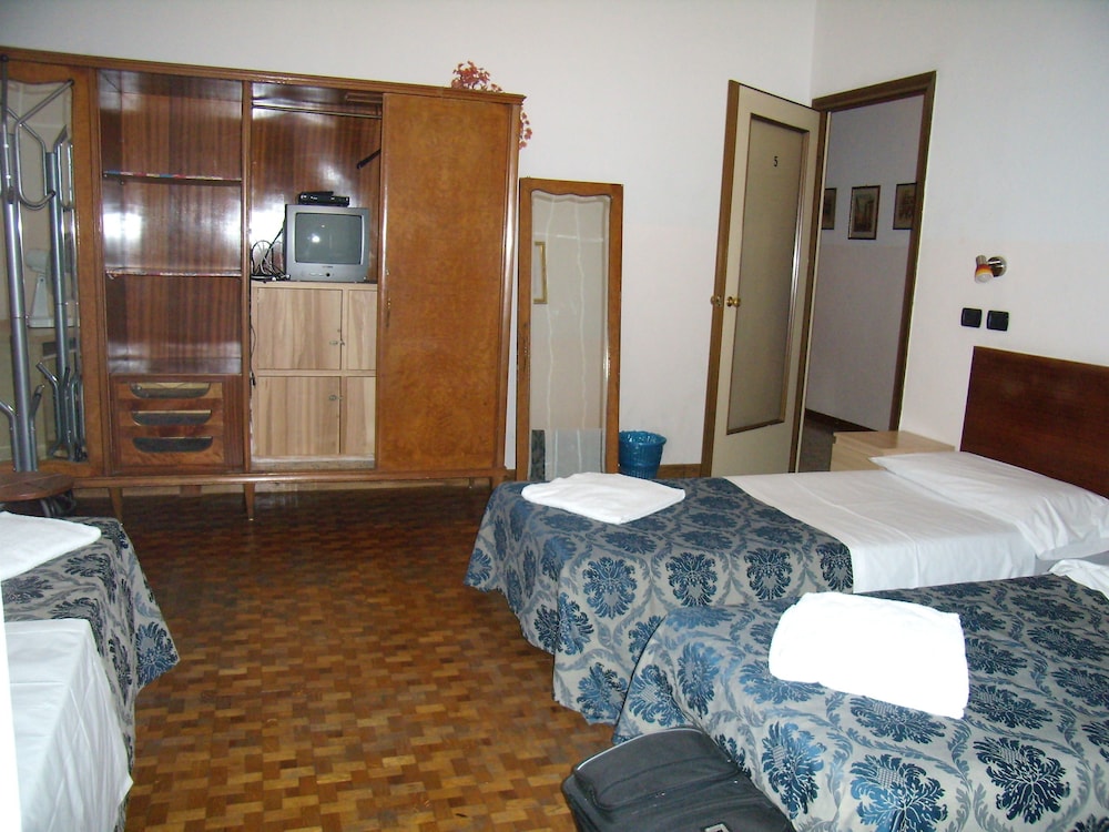 HoStel Central Station