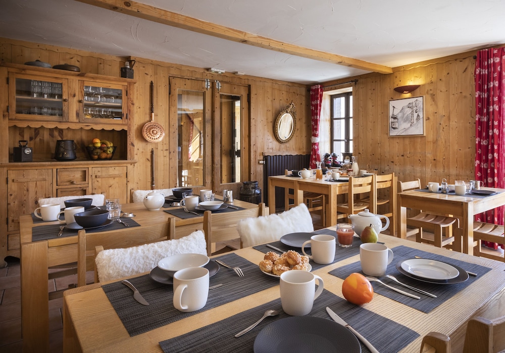 Huez Vacations - Terresens - Hotel Escapade - Property Image 4
