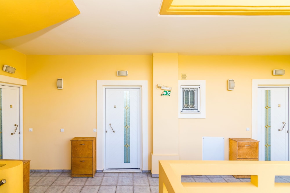 Thalassa Apartments