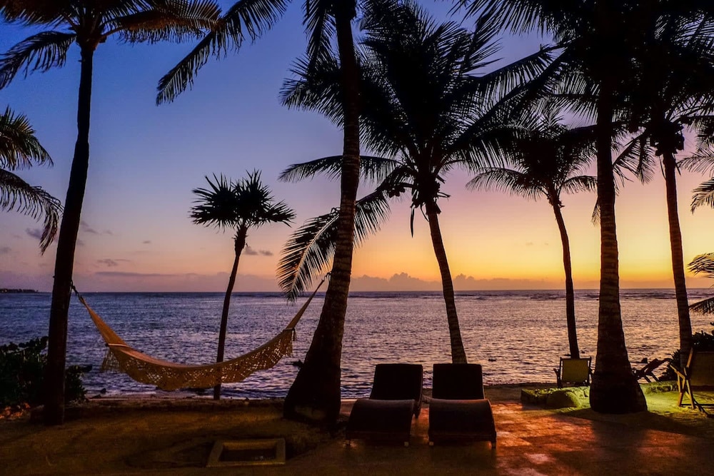 Beachfront W Private Staff in Gated Community