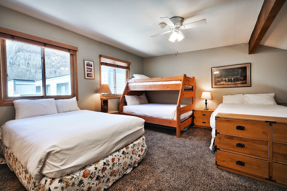 Park City Ski Resort UT - Snow Flower Vacation Condos
