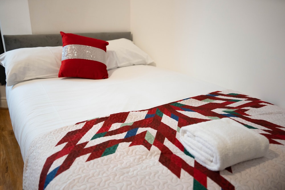 Carlton Residence Sleeps 6