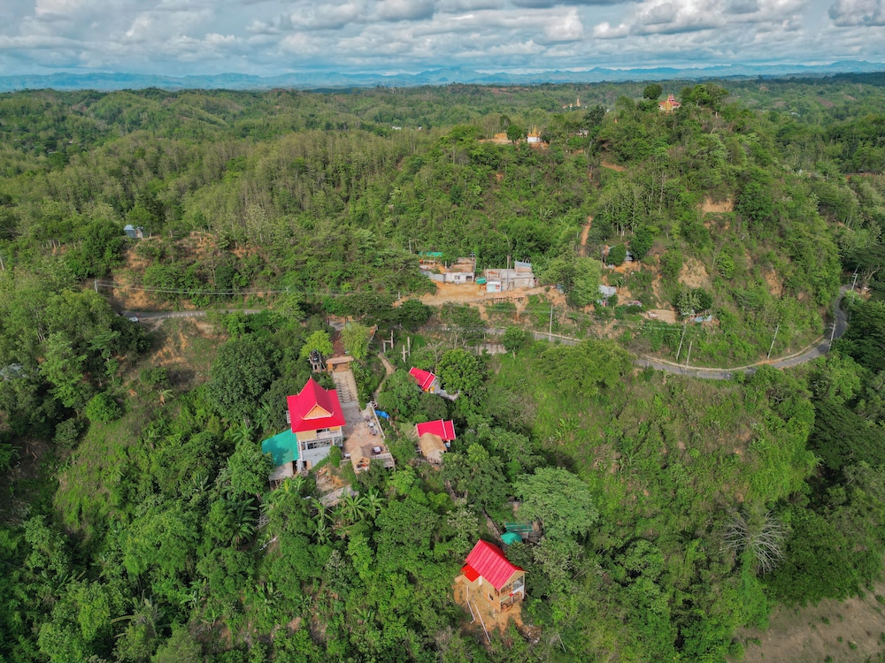 Tong Resort