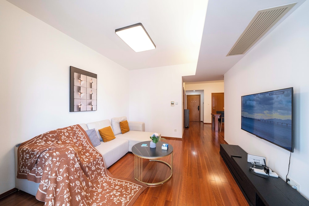 Tyms 2BR APT Hongqiao Bella Vita