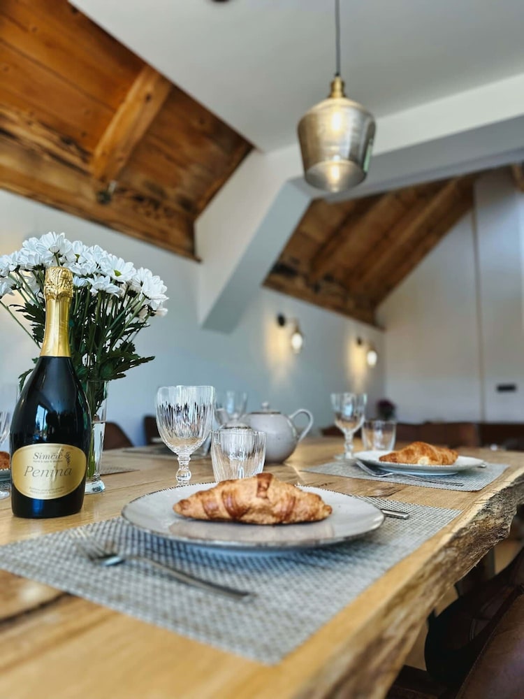 The Villa Bled Premium Luxury Retreat