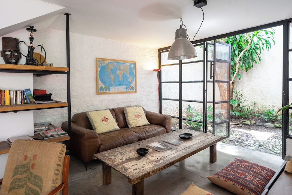 Casa Bolivar by Wynwood House
