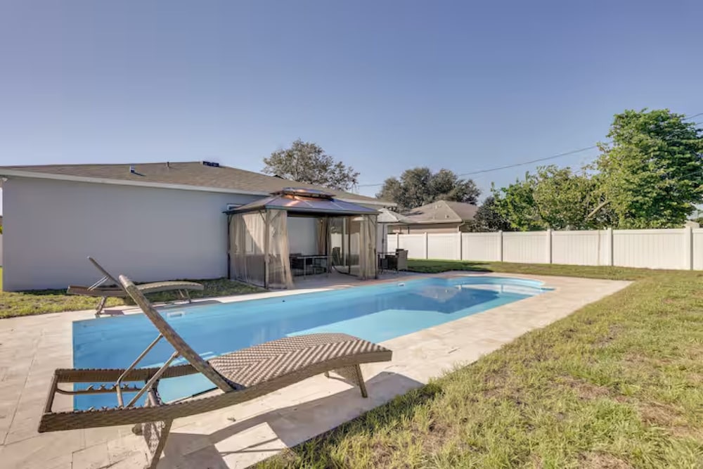 Palm Breeze Lux Stay - Port St. Lucie