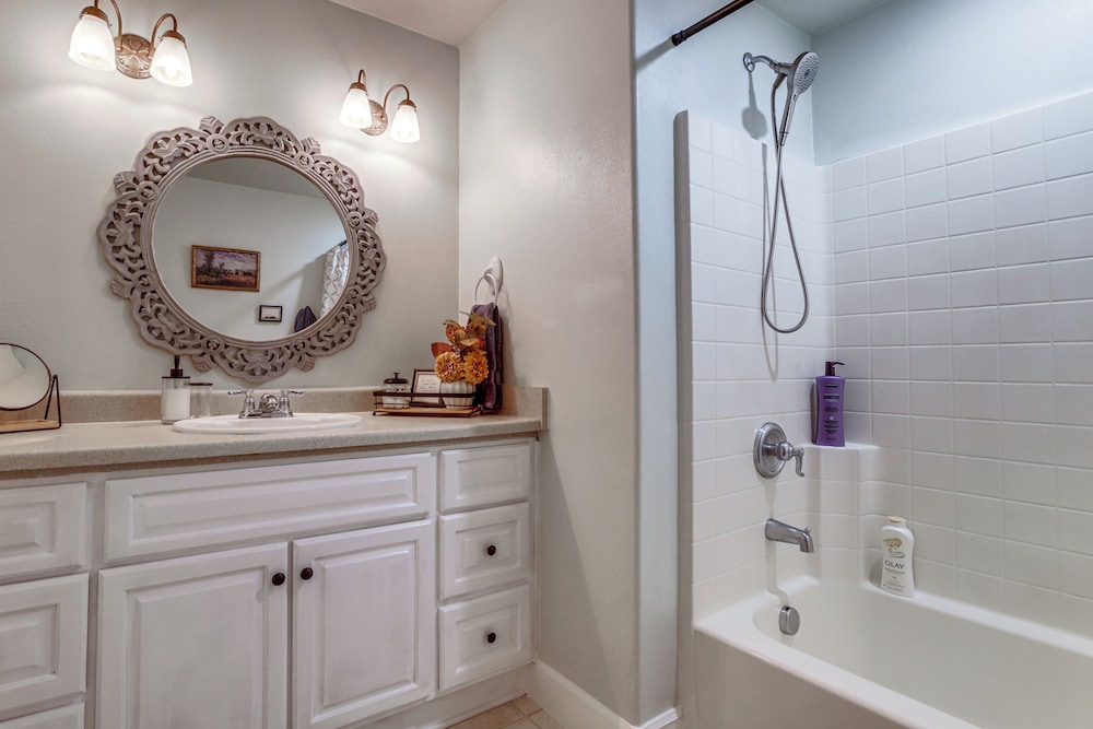 Commuter-friendly Vancouver Rental w/ Yard