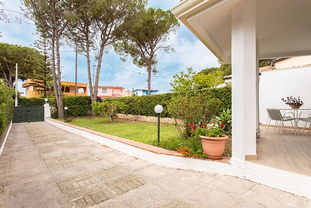 Villino a Fontane Bianche photo 4